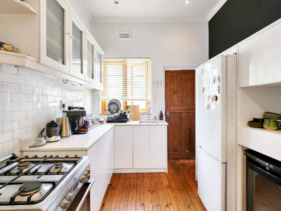 1 Bedroom Property for Sale in Tamboerskloof Western Cape